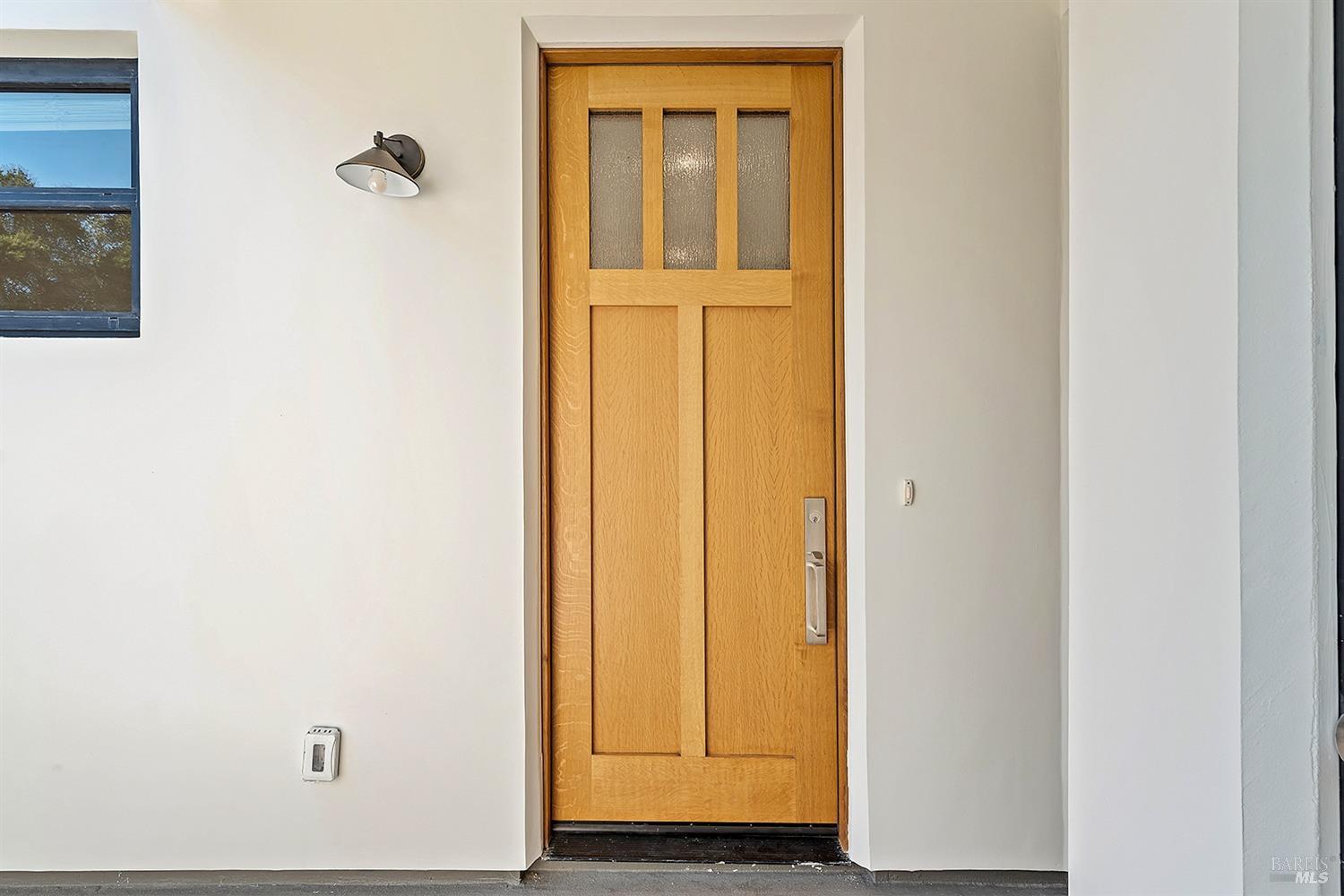 7631-7635 Healdsburg Ave