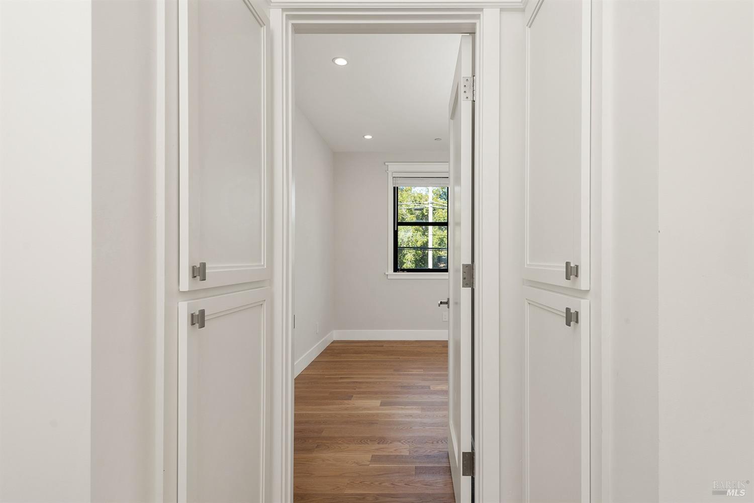 7631-7635 Healdsburg Ave