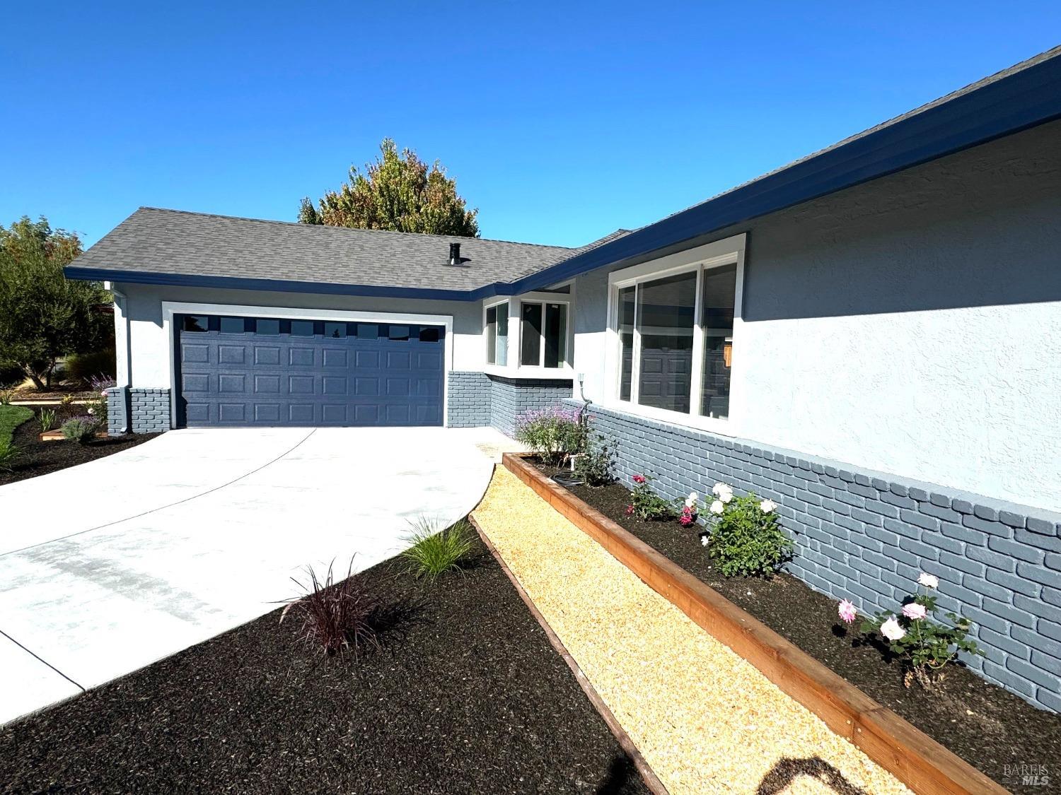 2152 Contra Costa Ct