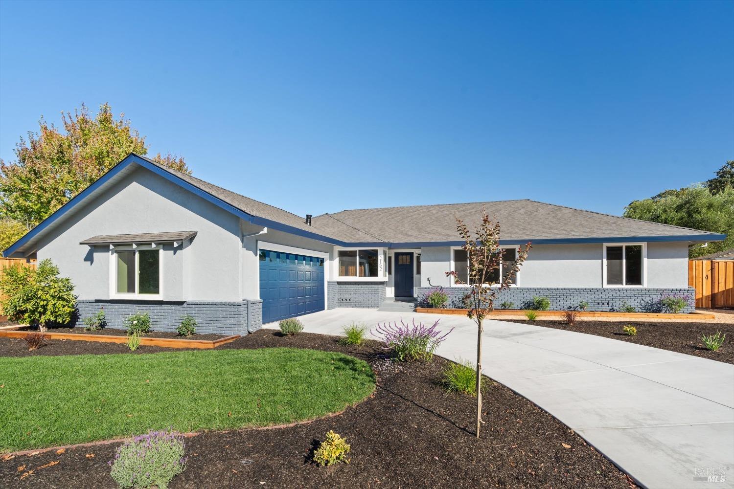 2152 Contra Costa Ct