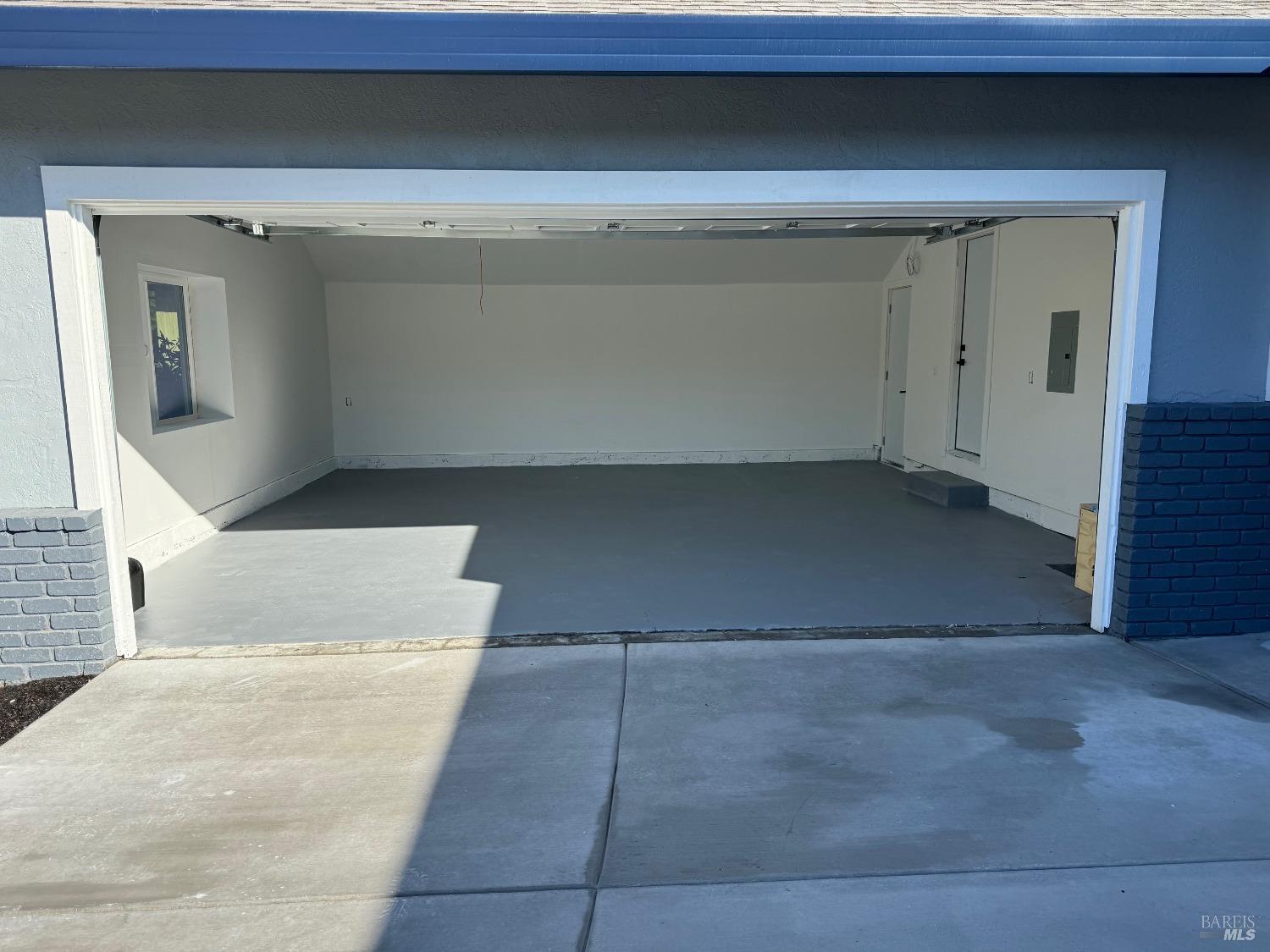 2152 Contra Costa Ct