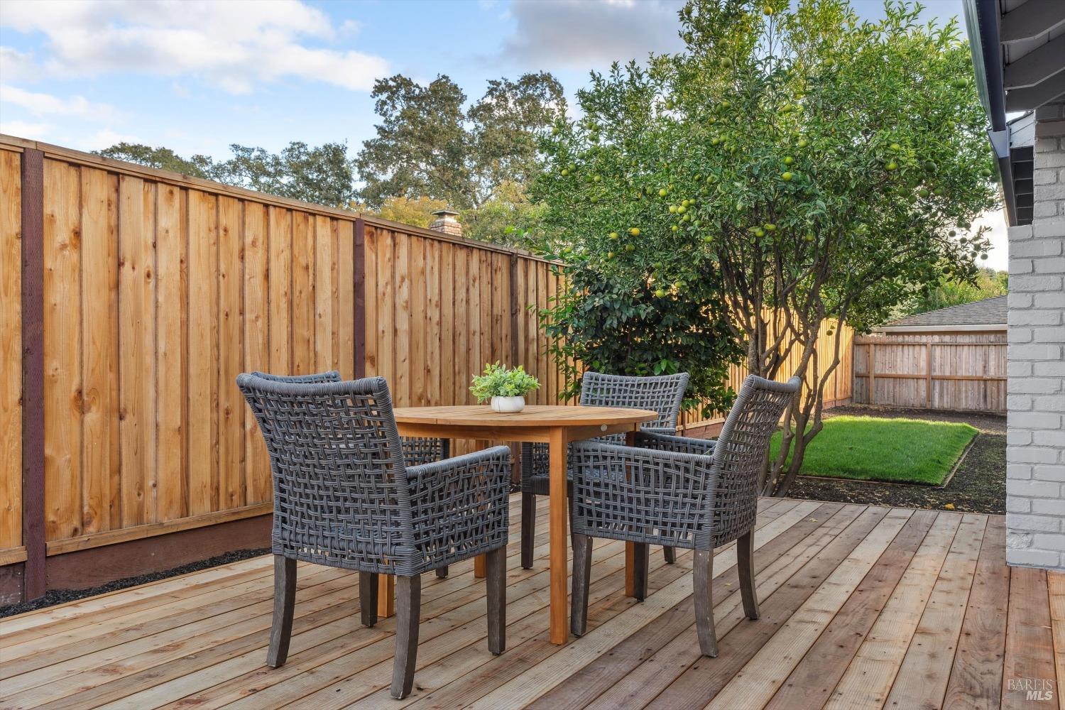 2152 Contra Costa Ct