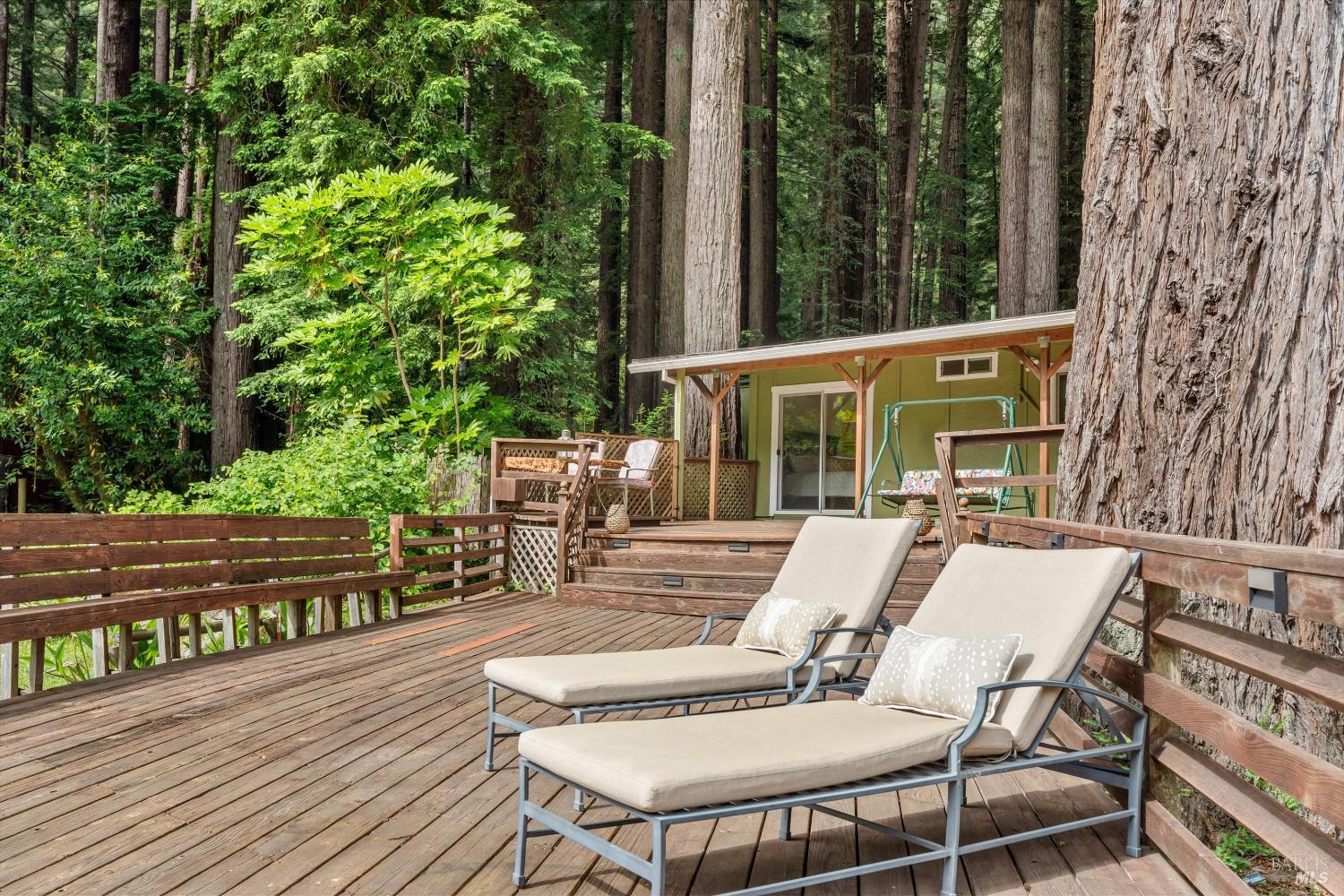 1420 Cazadero Hwy