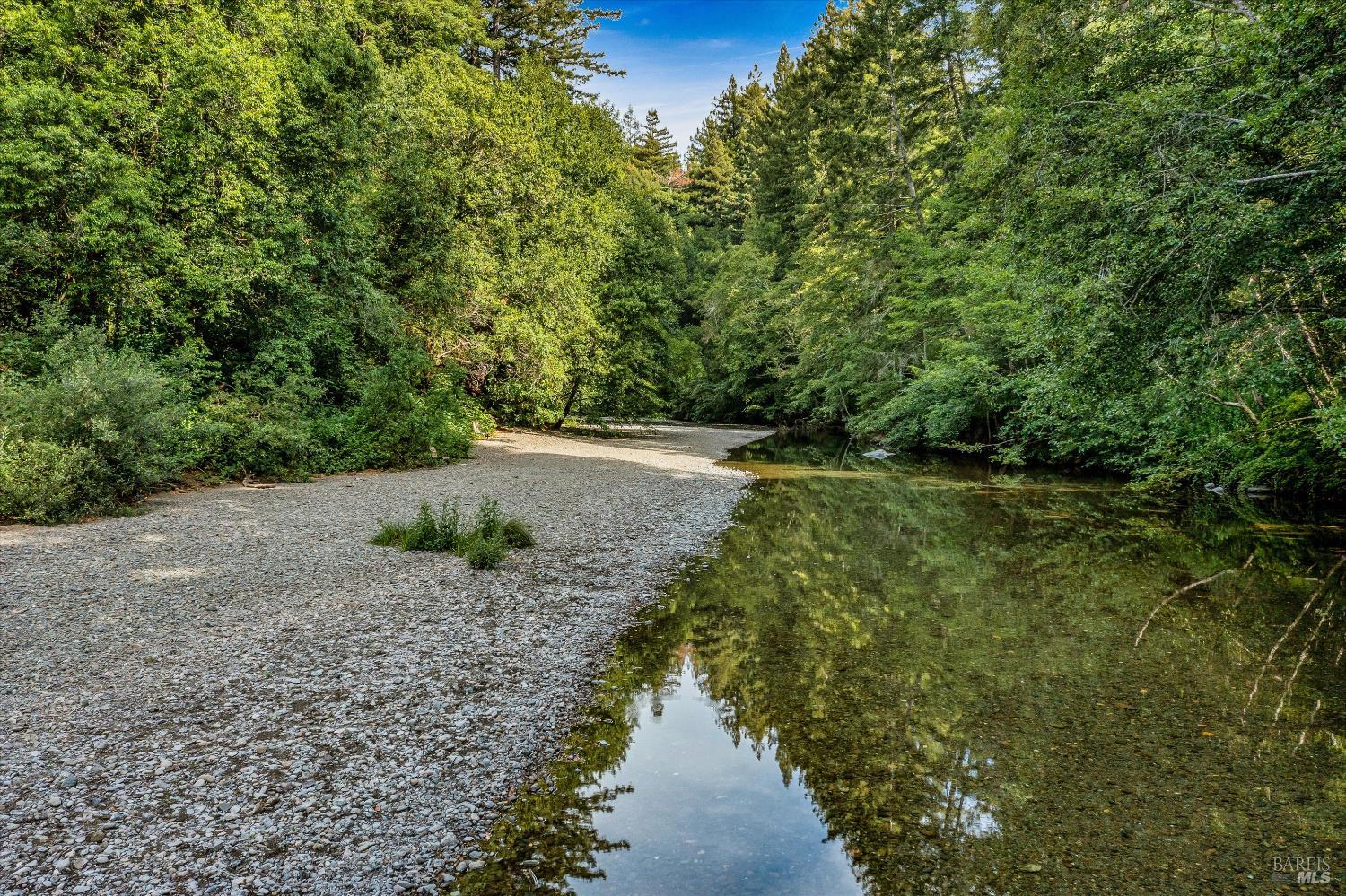 1420 Cazadero Hwy