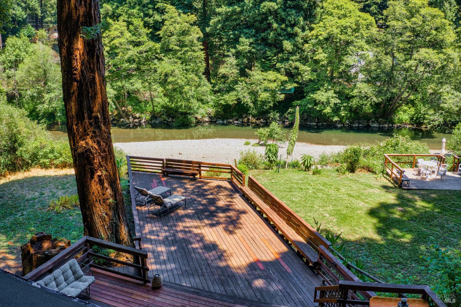 1420 Cazadero Hwy