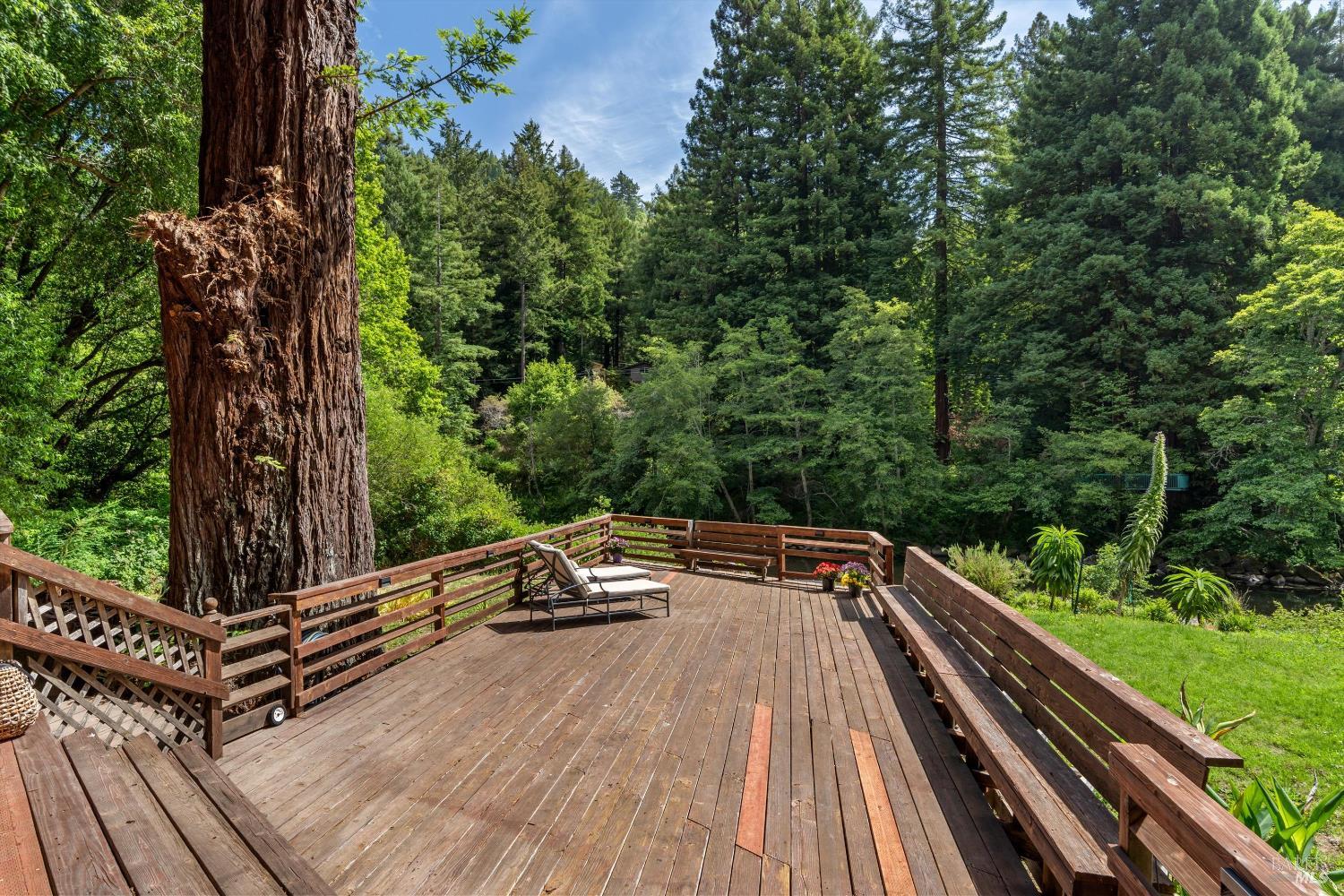 1420 Cazadero Hwy