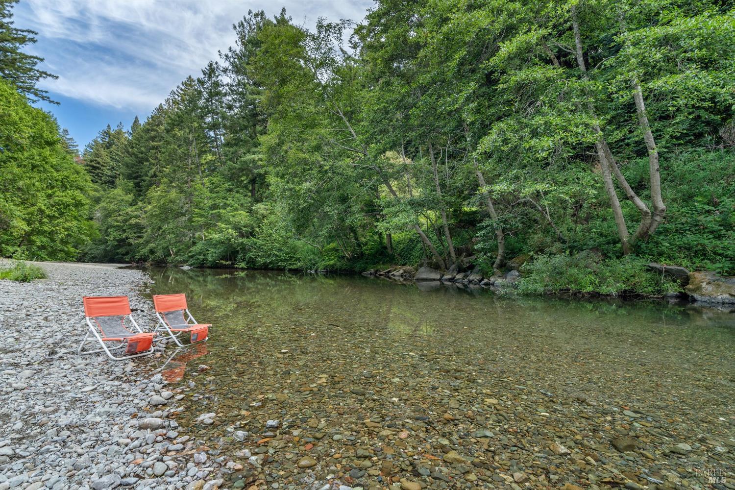 1420 Cazadero Hwy
