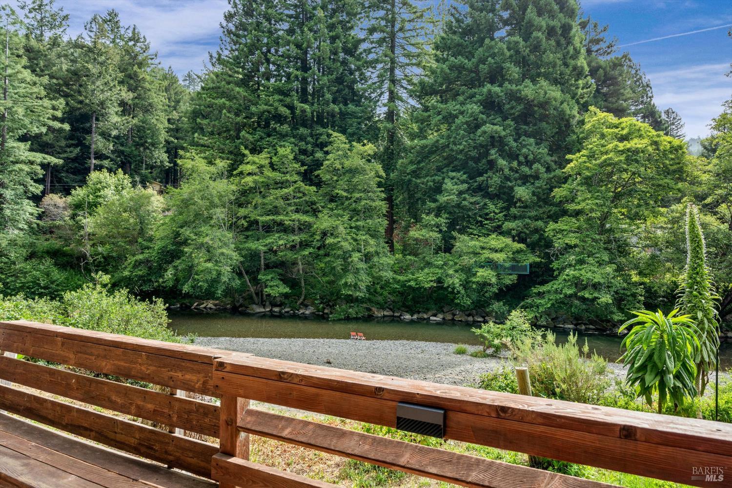 1420 Cazadero Hwy