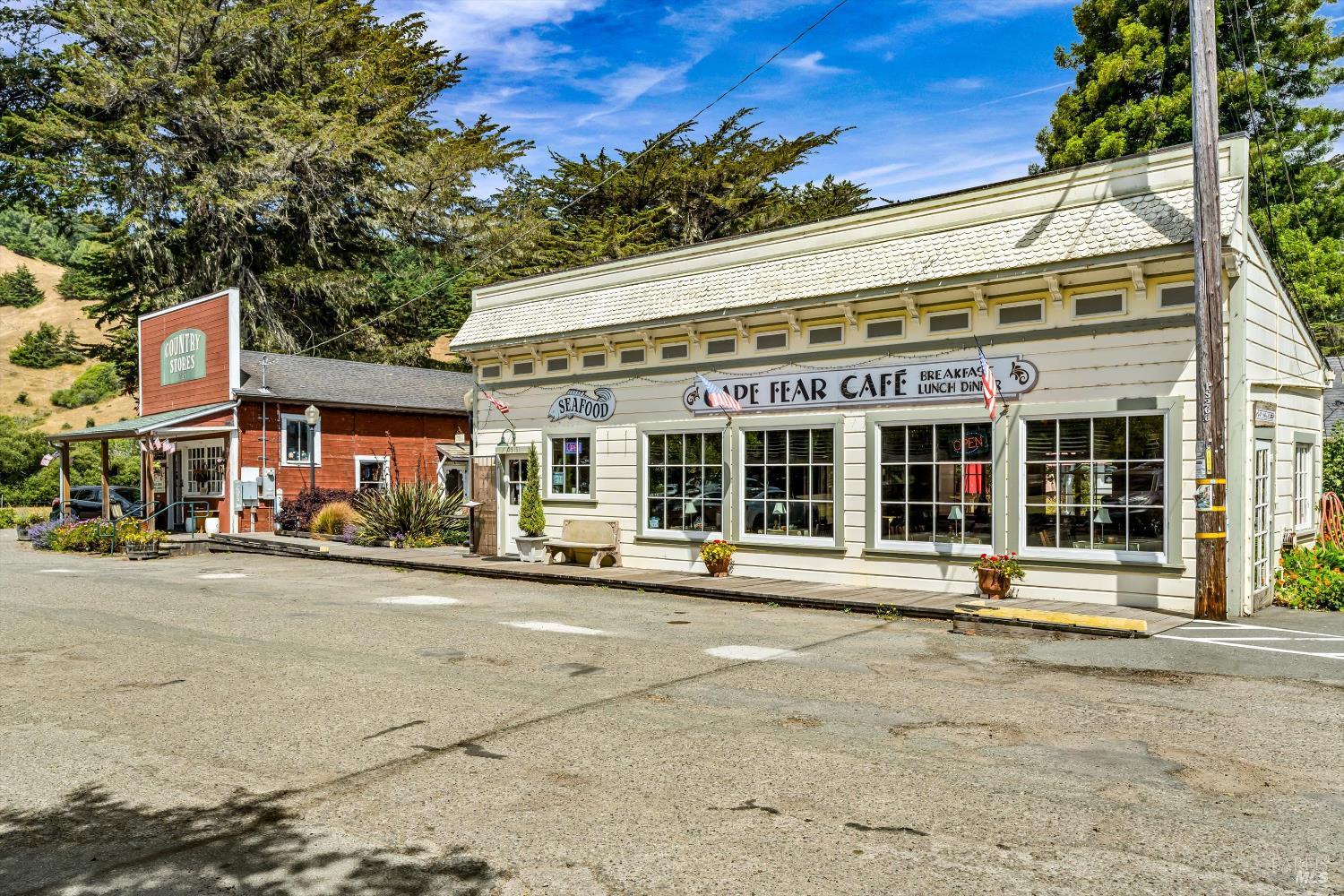 1420 Cazadero Hwy