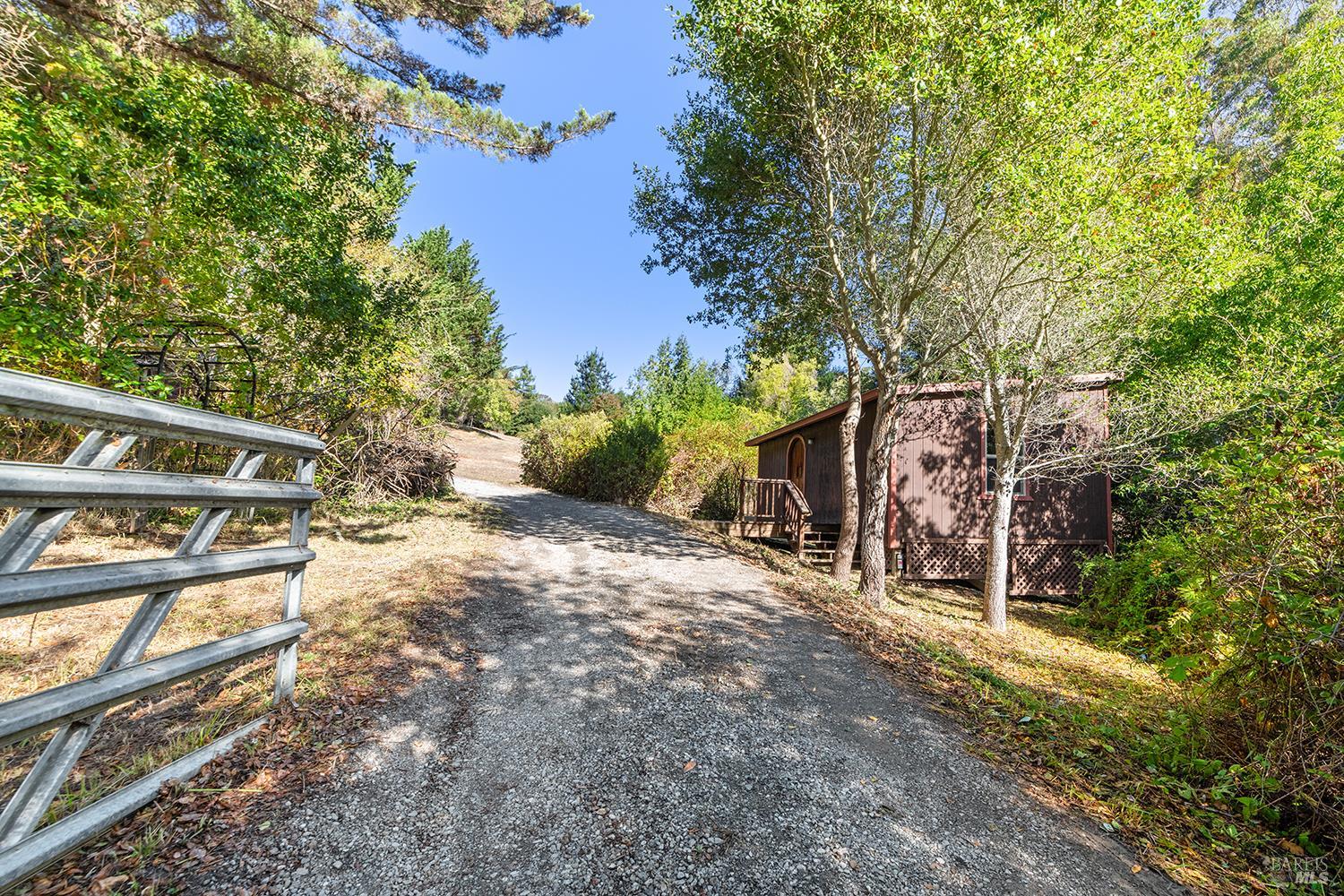 2888 Lynn Rd
