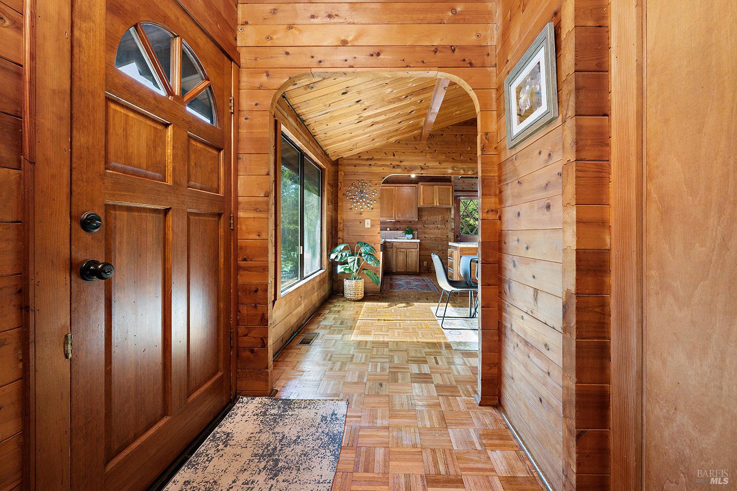 2888 Lynn Rd