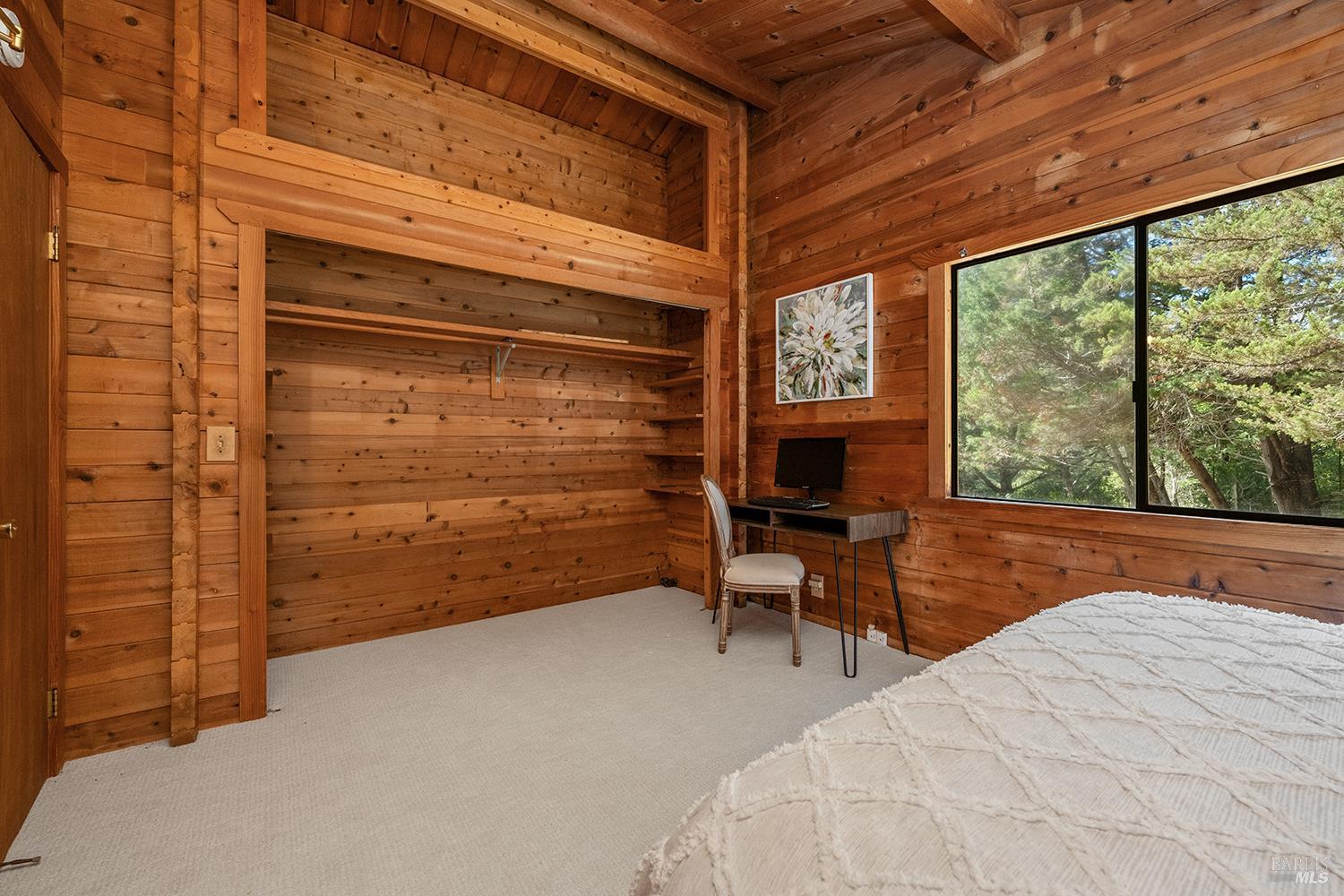 2888 Lynn Rd