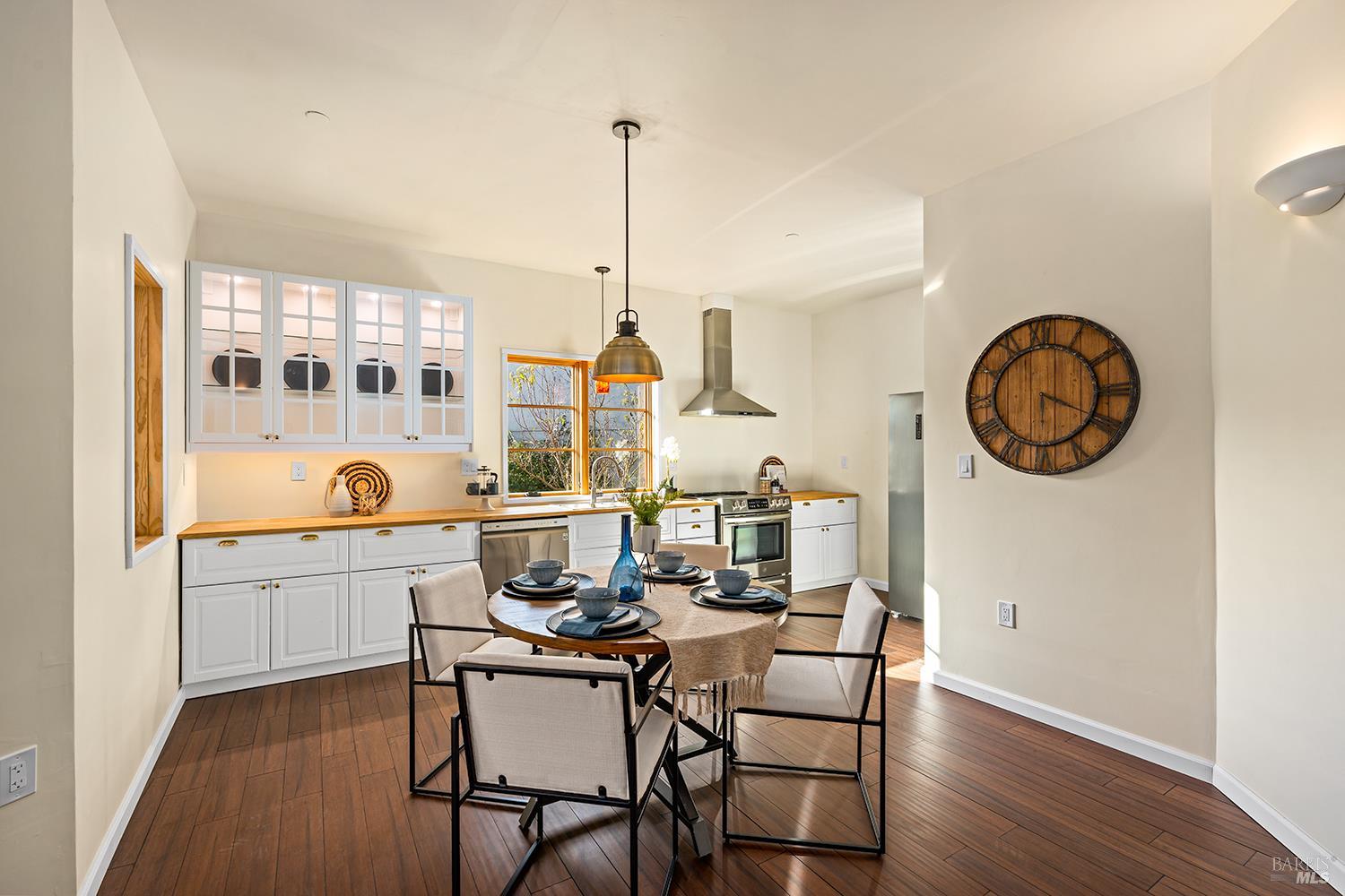 5300 Gravenstein Highway