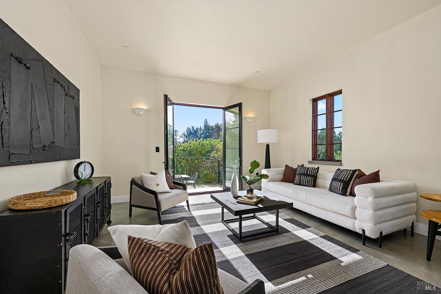 5300 Gravenstein Highway