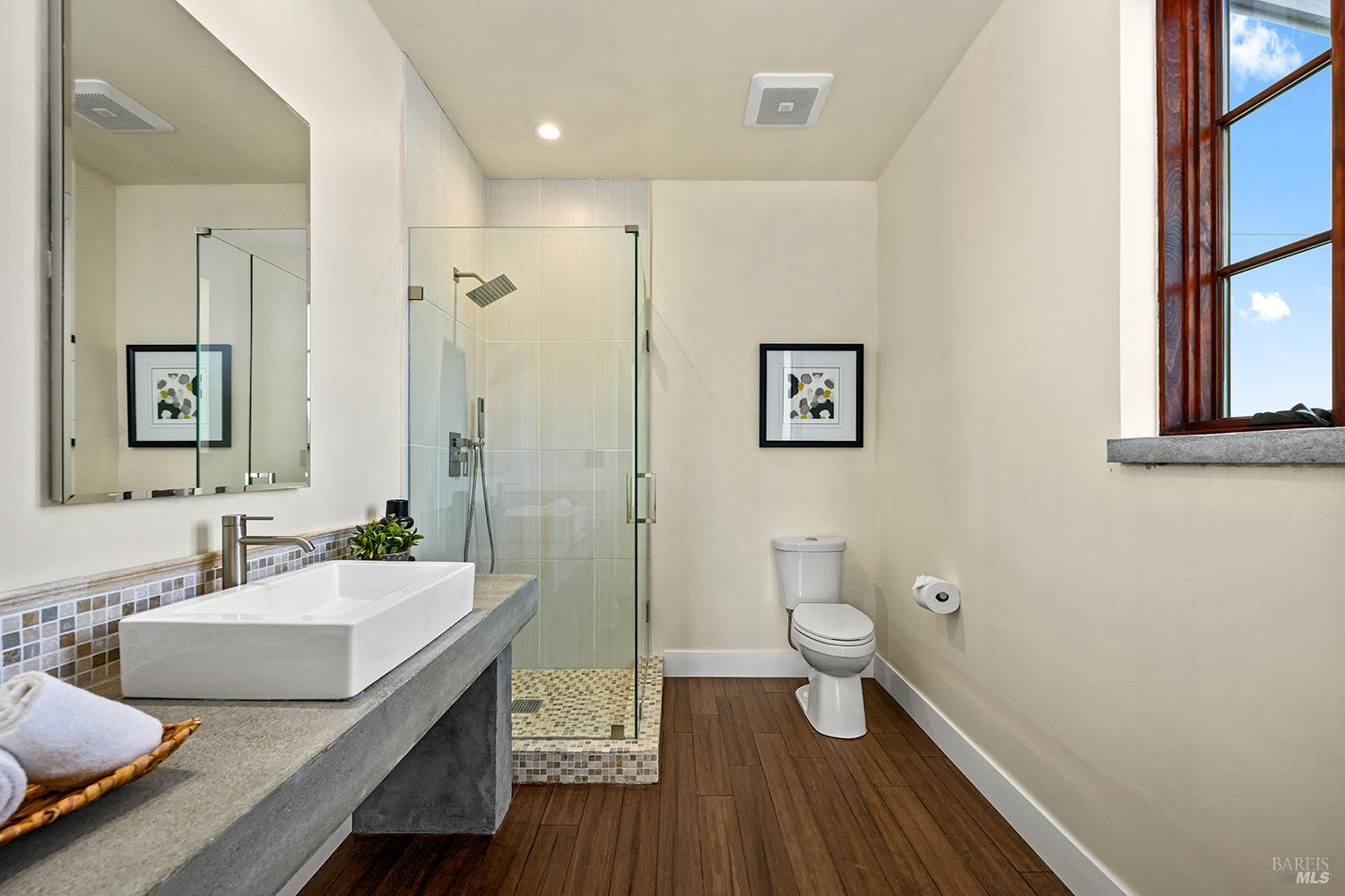 5300 Gravenstein Highway