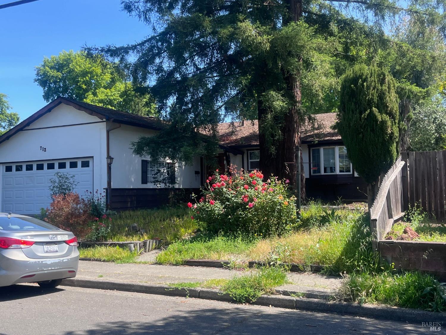 712 Jack London Drive