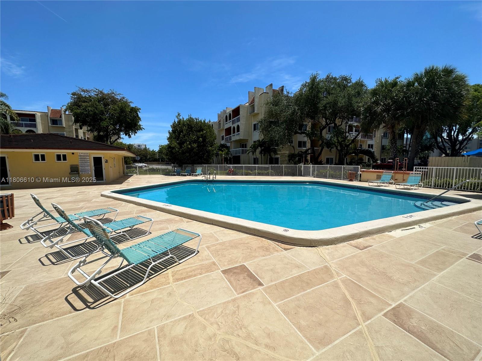 7740 Camino Real # 205 Unit: G-205