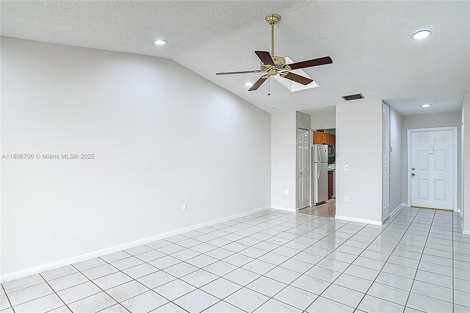 5003 SW 139th Ct