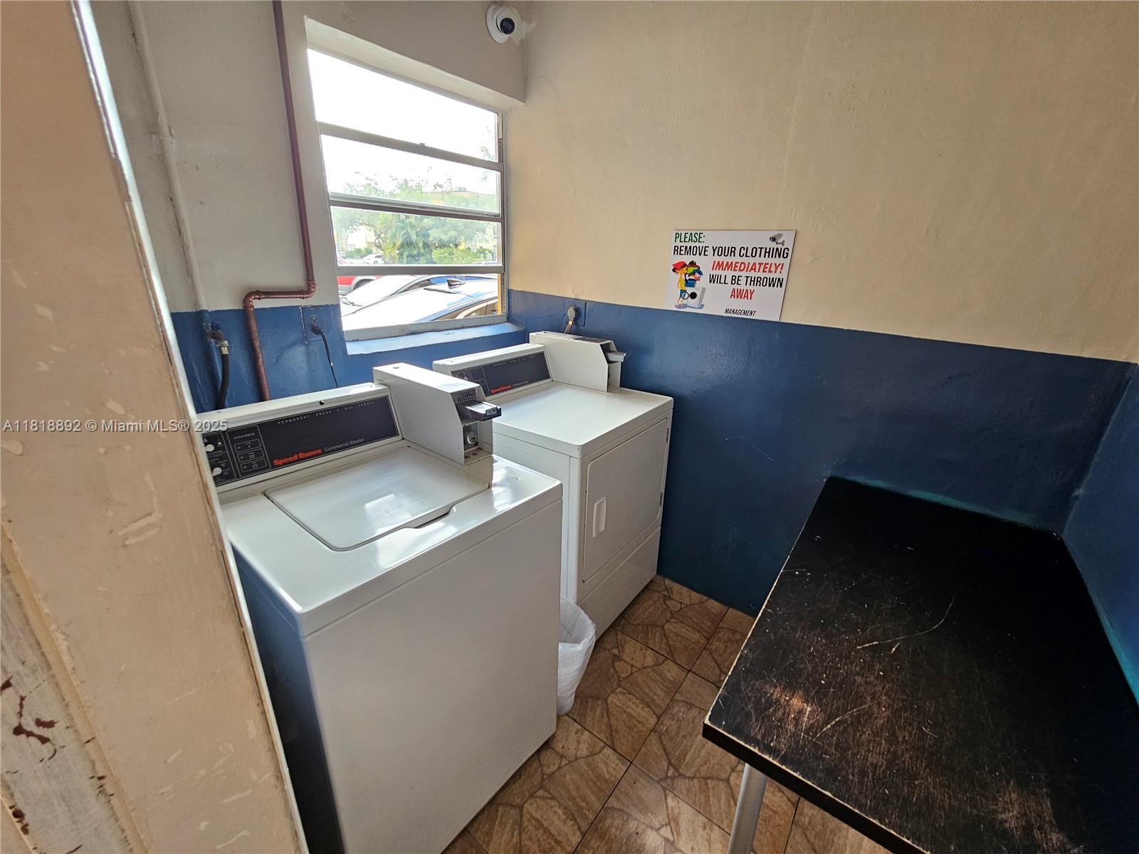 5031 W Oakland Park Blvd # 309