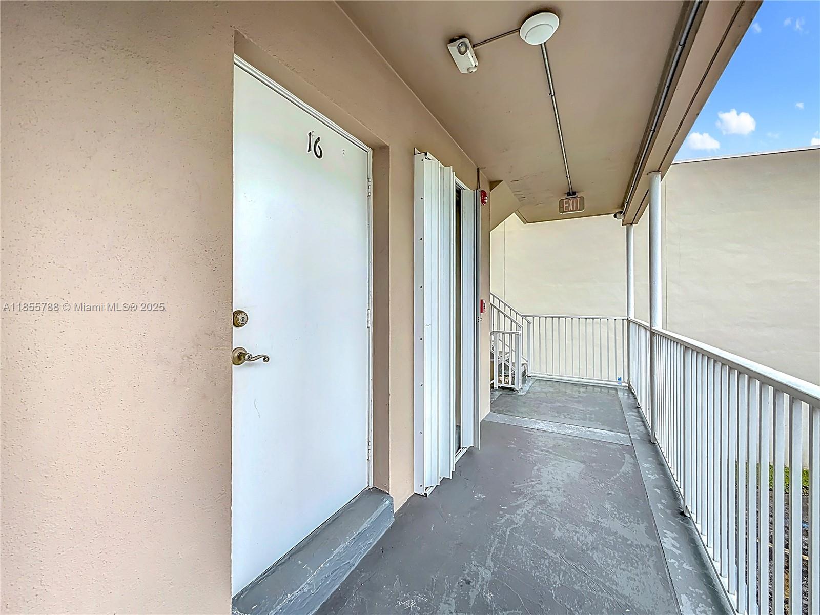 6580 Santona St # A16