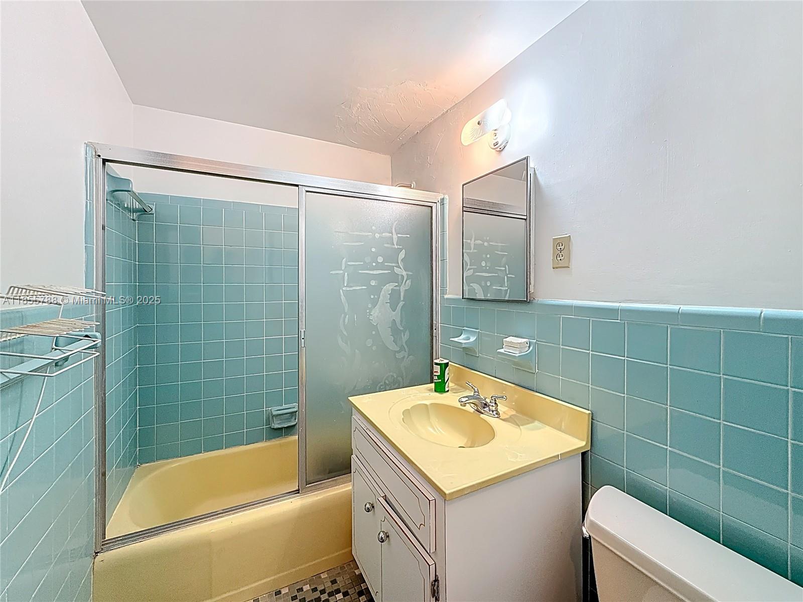 6580 Santona St # A16