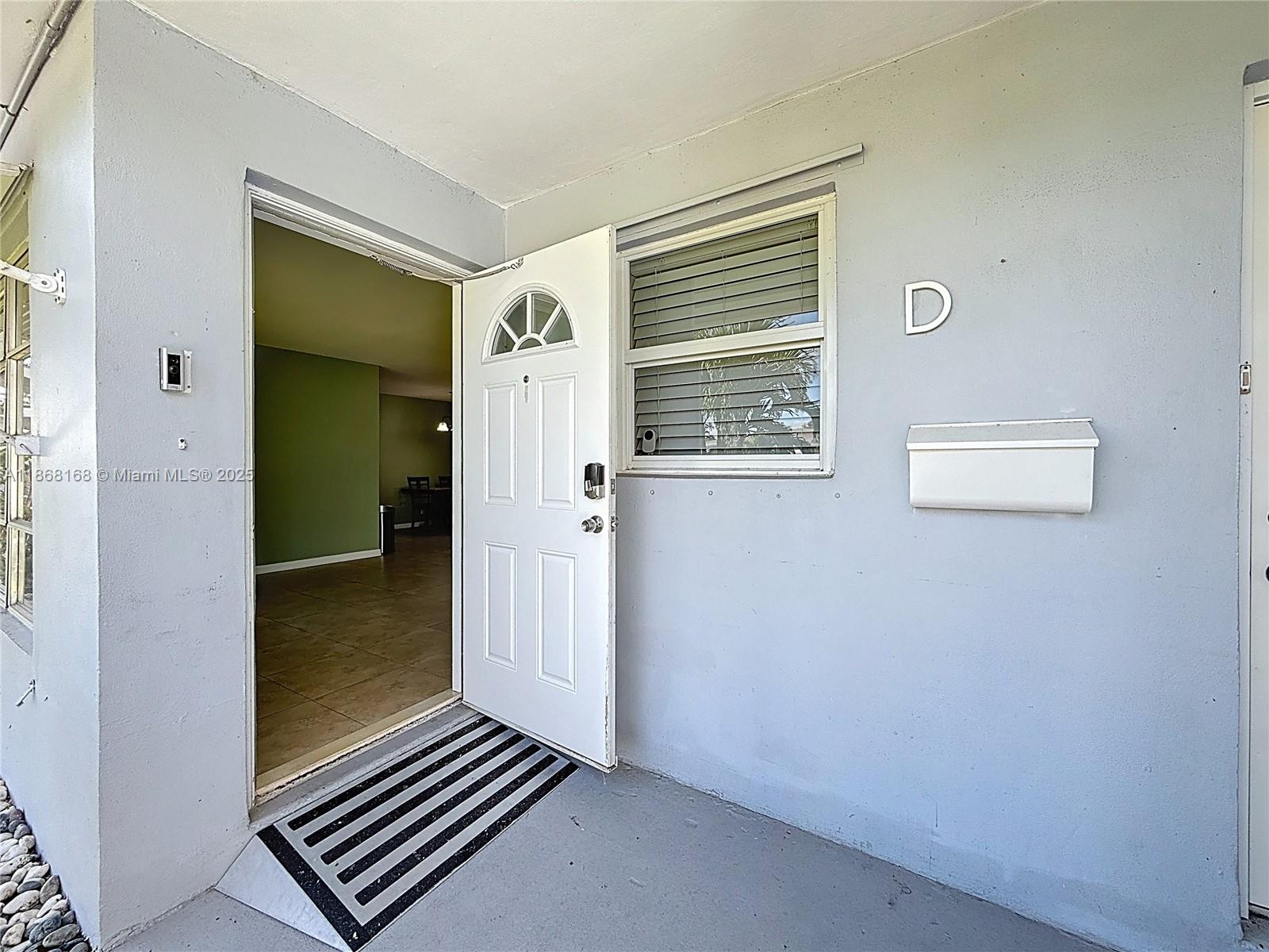 290 Main Blvd # C