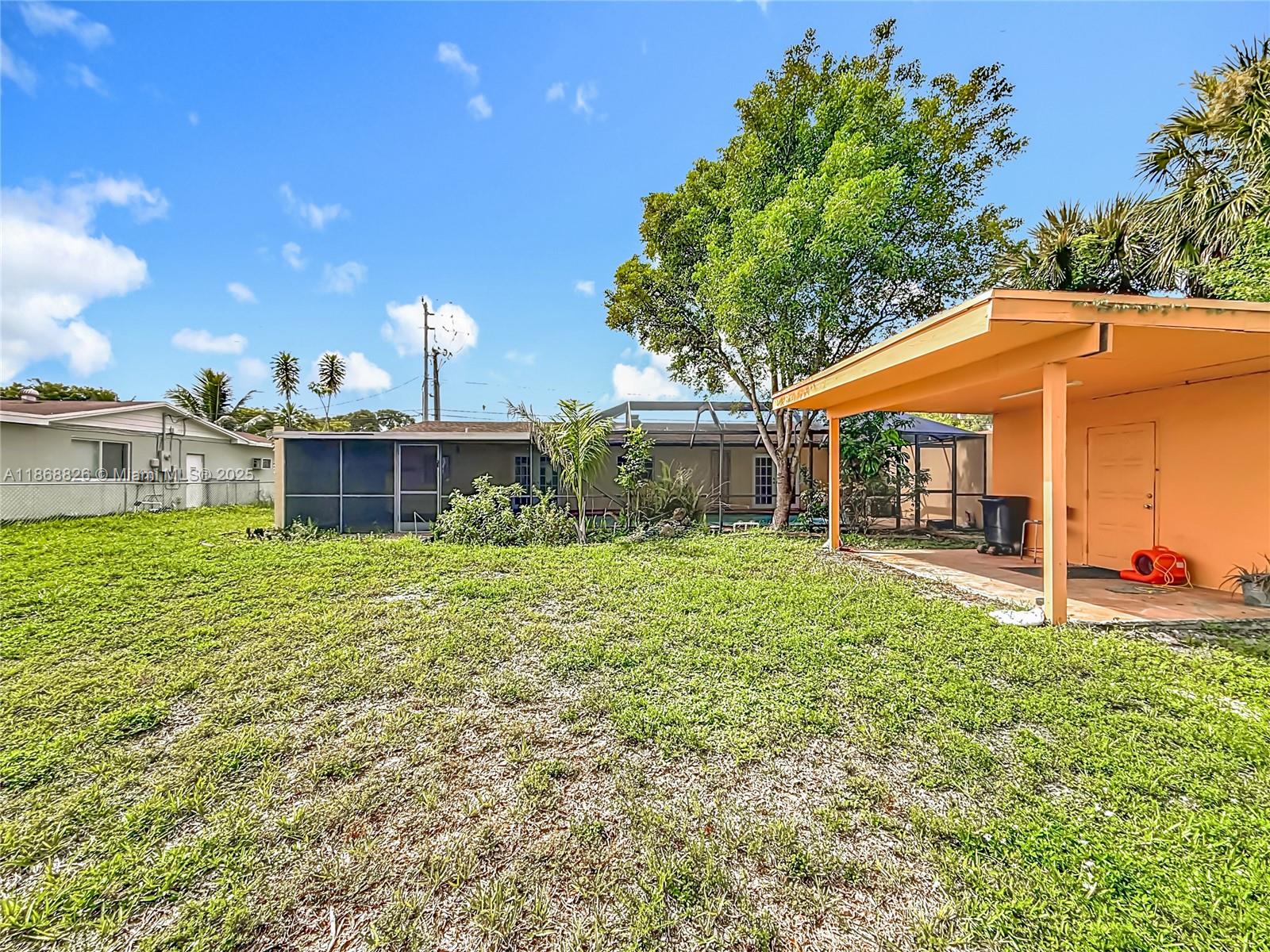 1521 NW 168th Ter