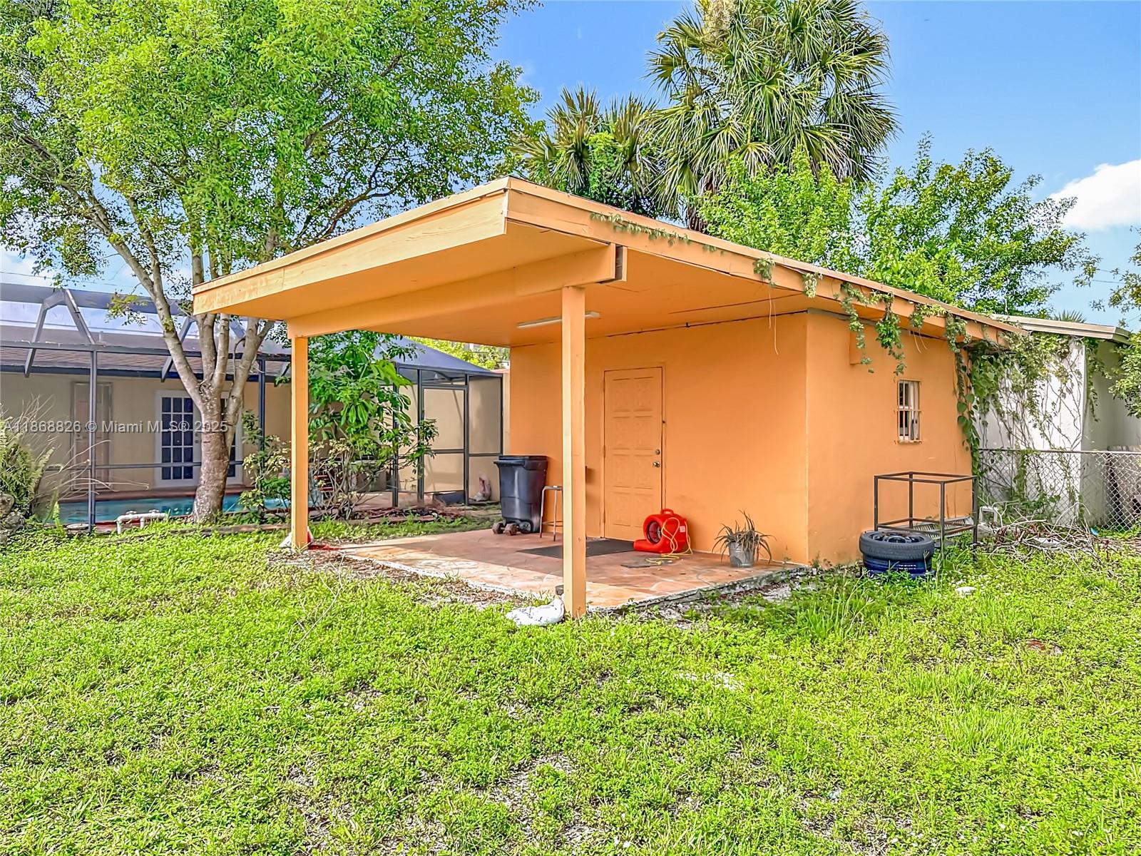 1521 NW 168th Ter
