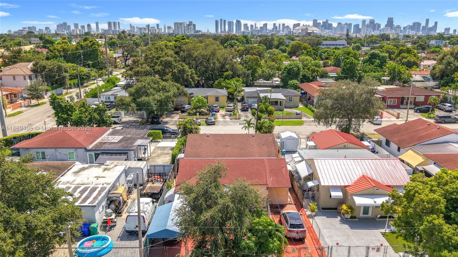 1055 NW 32nd Ct