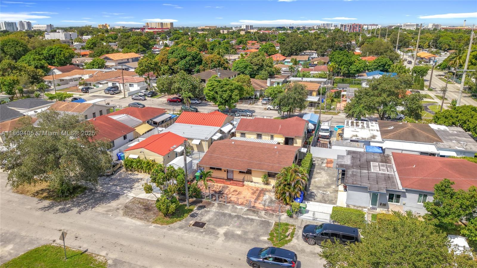 1055 NW 32nd Ct