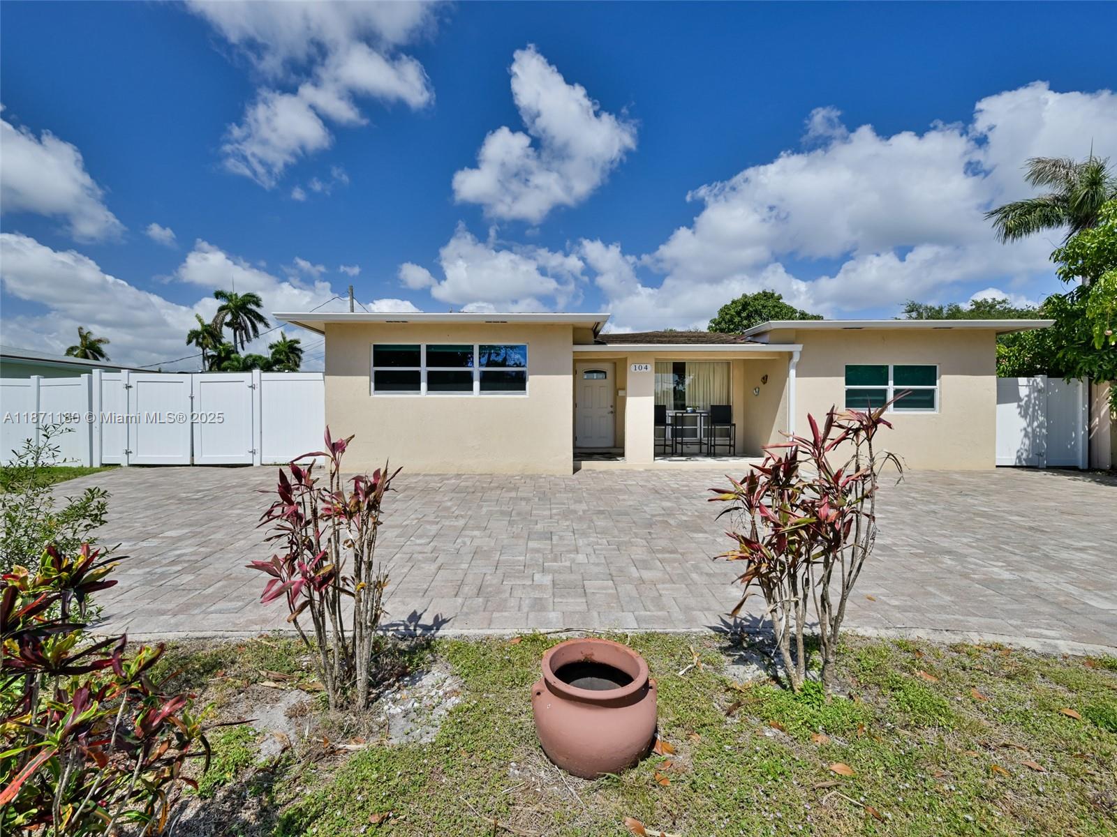 104 N 31st Ct