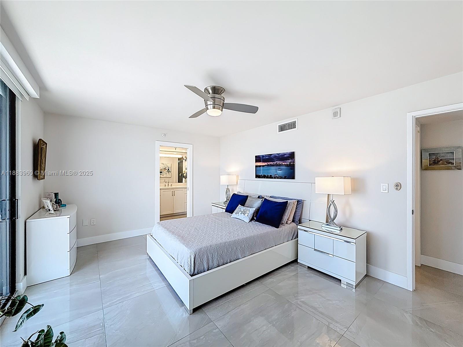 6061 Collins Ave # 20C