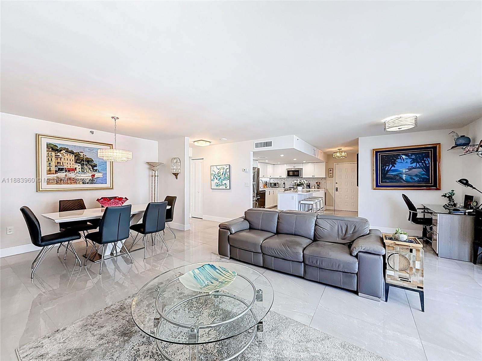 6061 Collins Ave # 20C