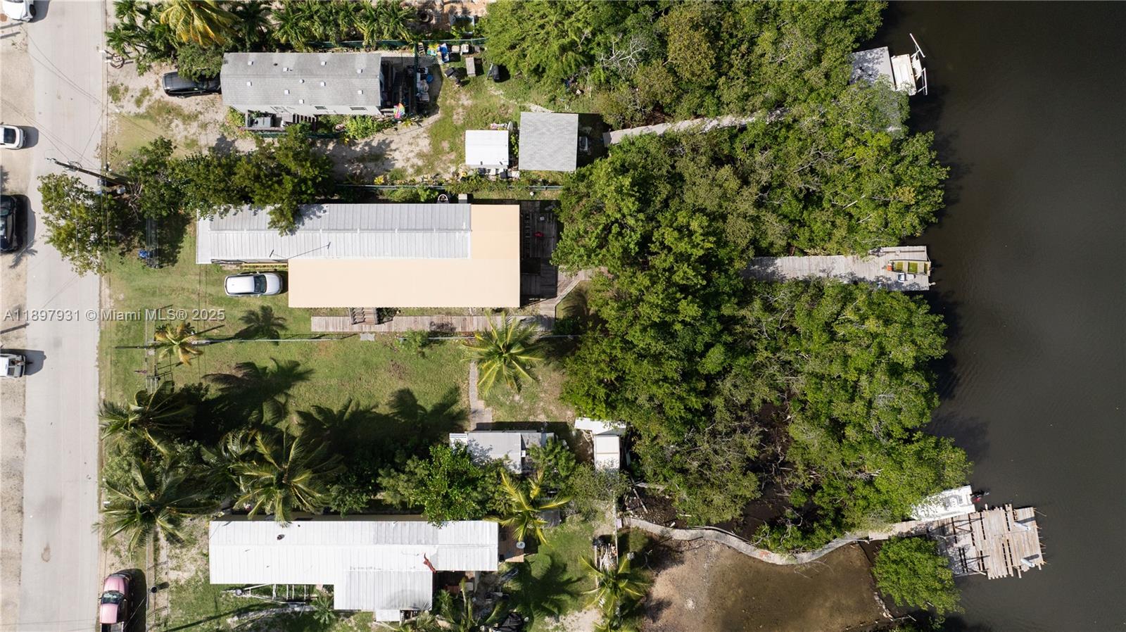 561 Gordon Cir, Key Largo