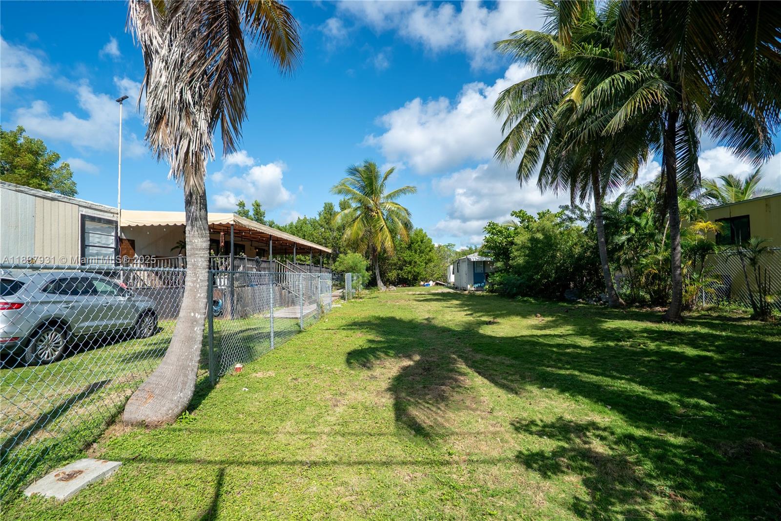 561 Gordon Cir, Key Largo