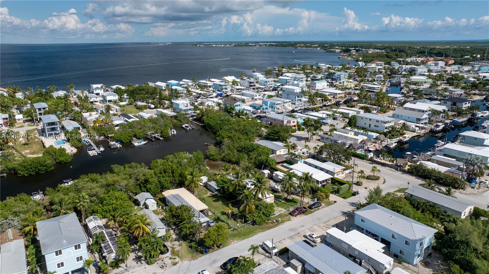 561 Gordon Cir, Key Largo