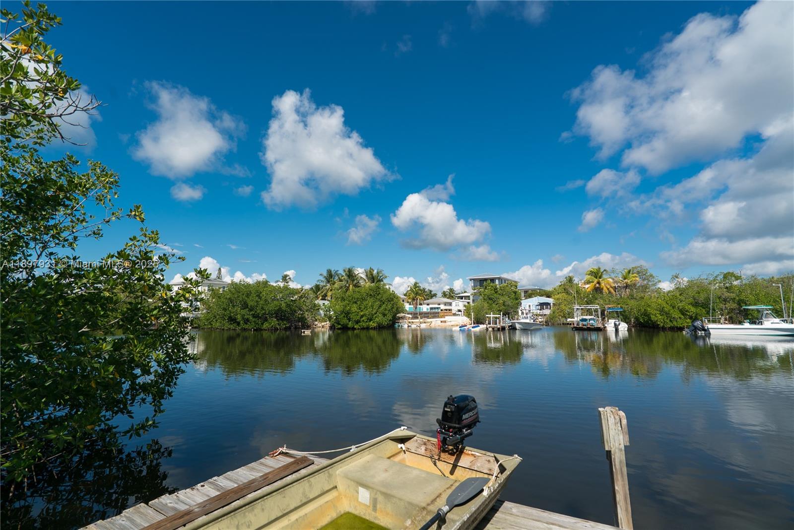 561 Gordon Cir, Key Largo