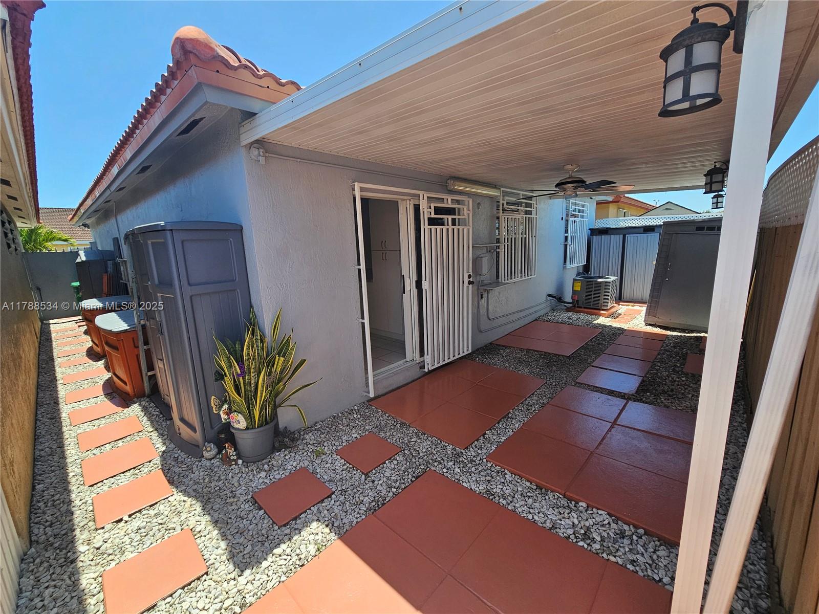 8905 NW 121st st # 0