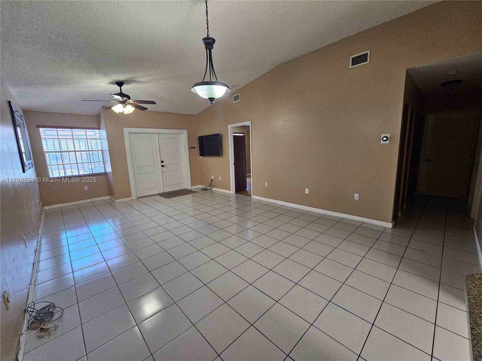 8905 NW 121st st # 0