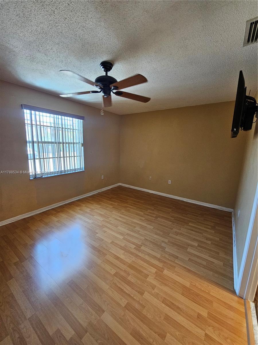 8905 NW 121st st # 0