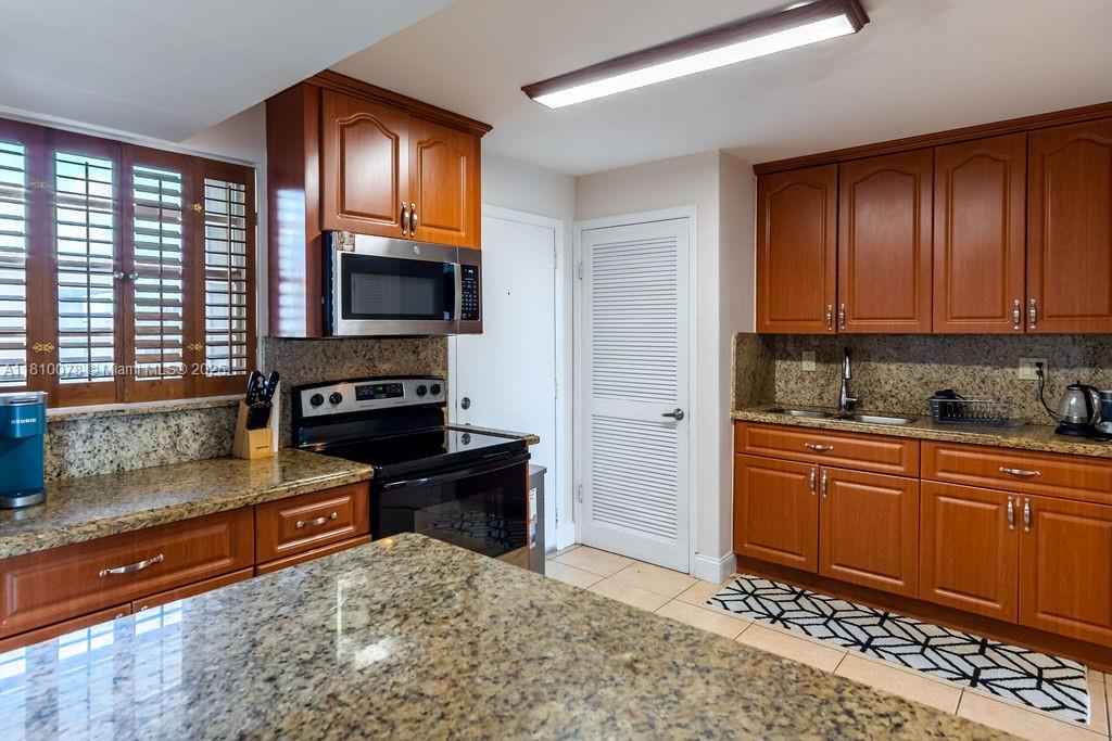 9110 Fontainebleau Blvd # 502