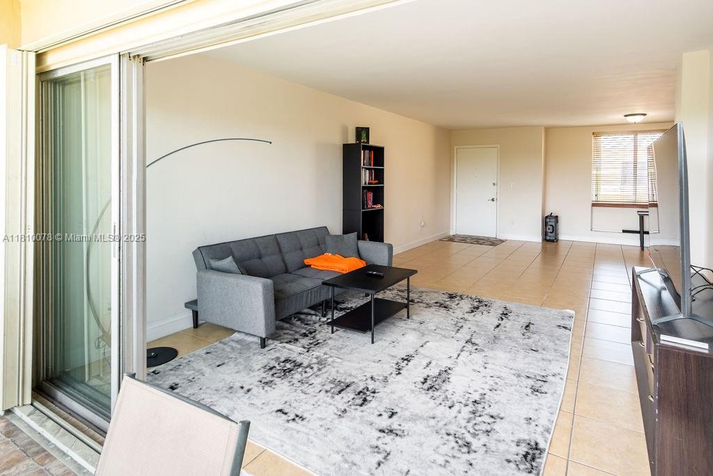 9110 Fontainebleau Blvd # 502