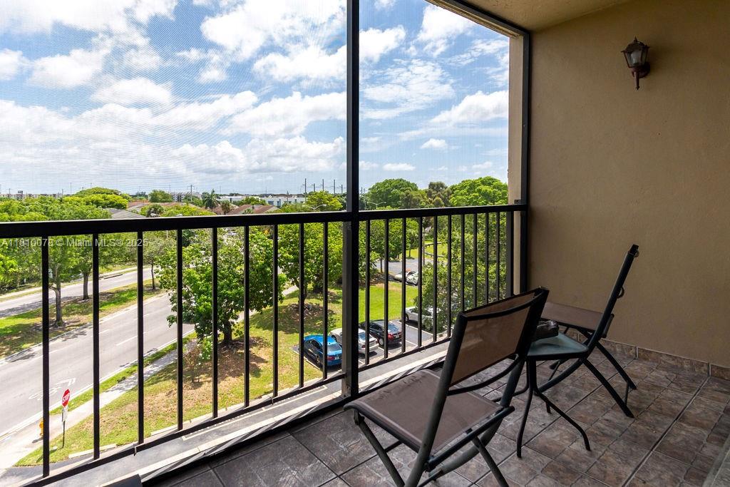 9110 Fontainebleau Blvd # 502