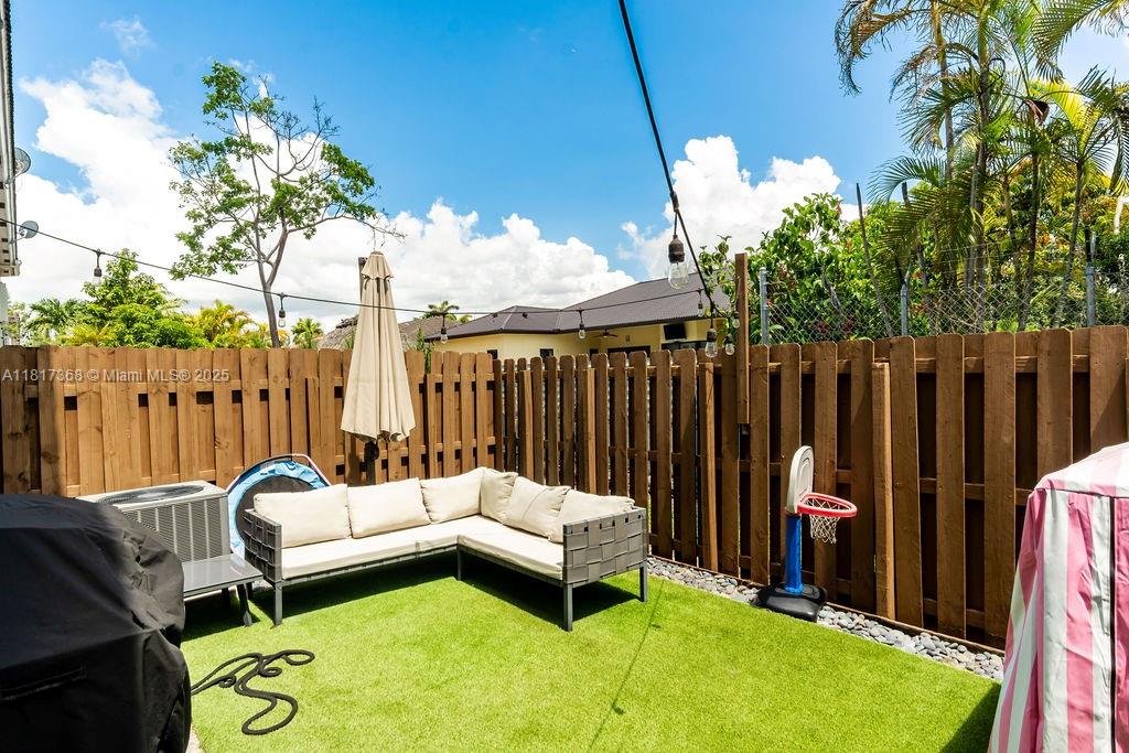 8321 SW 124th Ave # 105