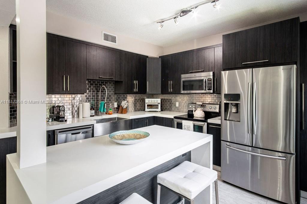 8321 SW 124th Ave # 105