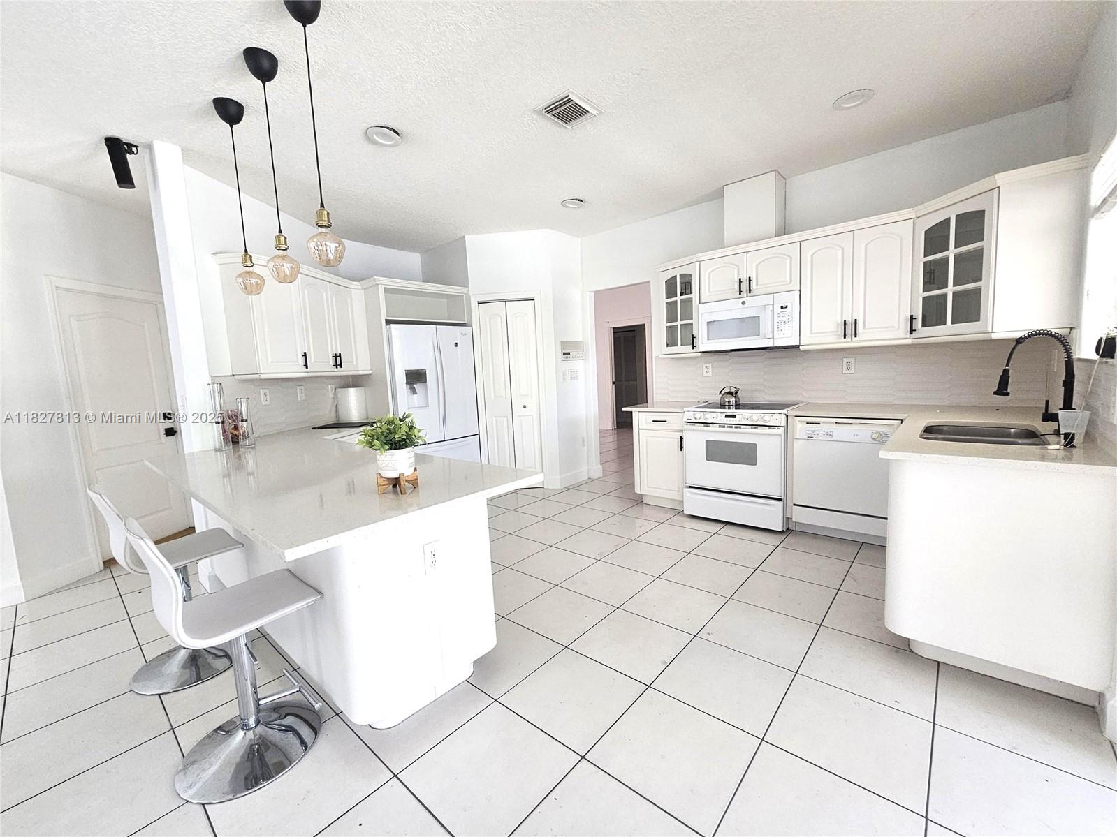 14256 SW 14th St # 0