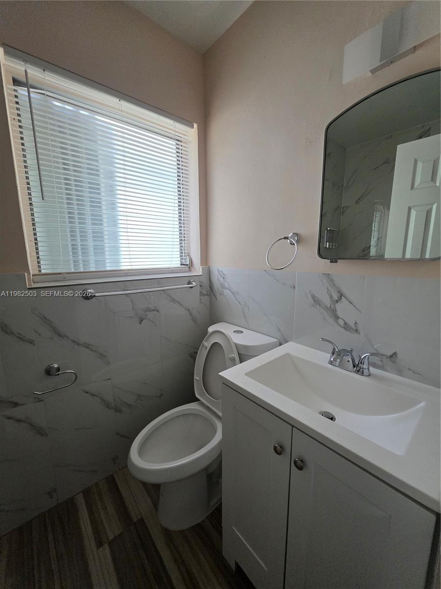 57 Esplanade Dr # C