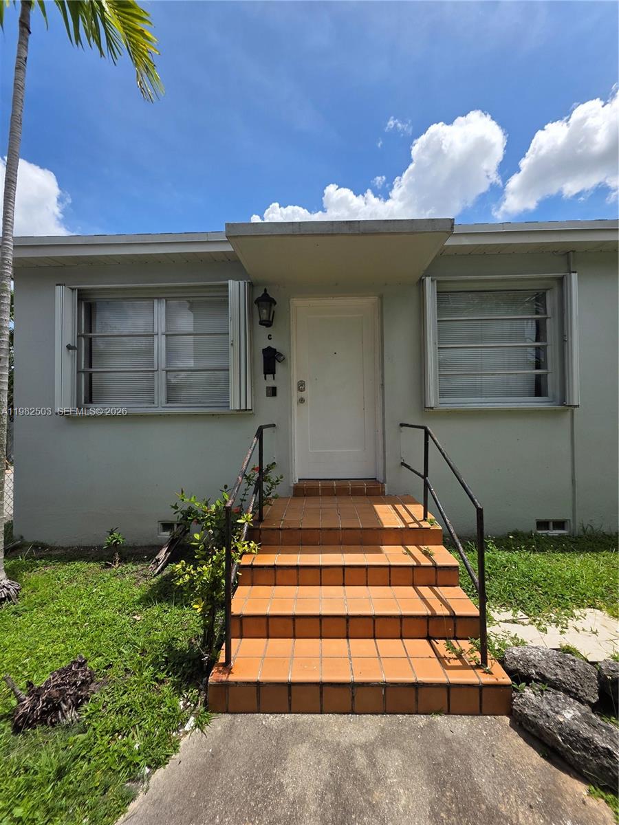 57 Esplanade Dr # C
