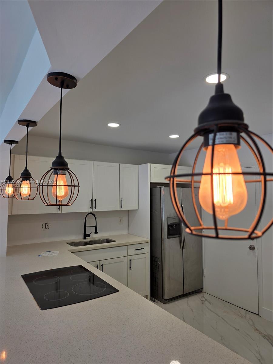 4751 NW 21st St # 106