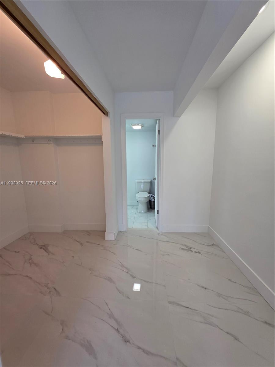 4751 NW 21st St # 106